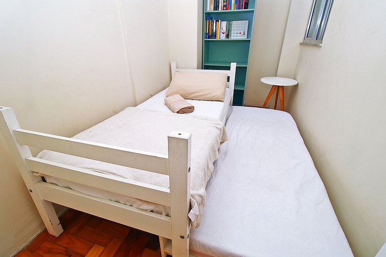 Apartamento aconchegante de 2 quartos p/ 4 pessoas