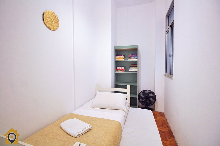 Apartamento aconchegante de 2 quartos p/ 4 pessoas