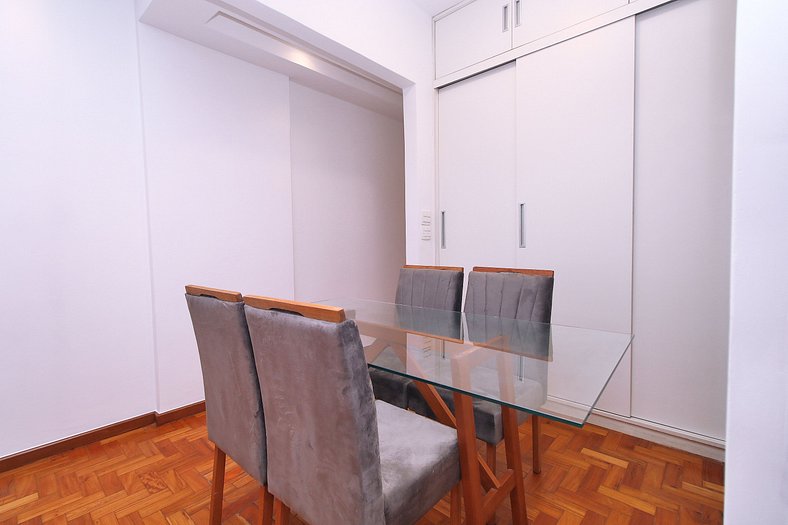 Charmoso apartamento c/ vista para o Pão de Açúcar