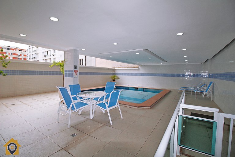 Elegância e Lazer: Aparthotel com Piscina